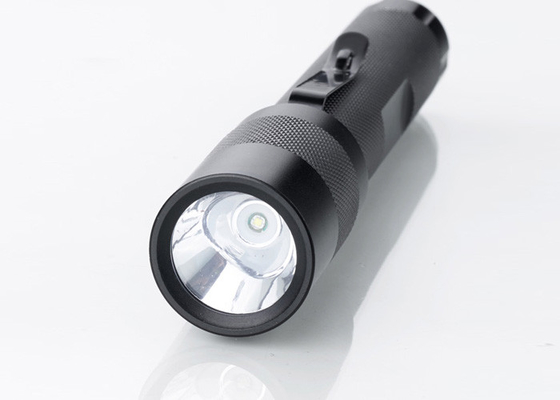 en foudroyant la lampe-torche libre 5W de puissance élevée du CREE LED d'éraflure avec le métal coupez