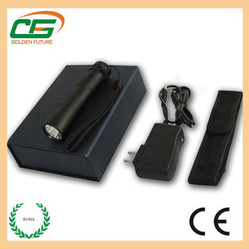 La lampe-torche du CREE LED de puissance élevée incendie la lampe-torche menée rechargeable et réglable