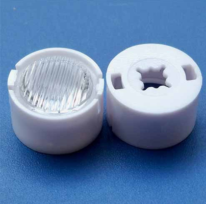 Le Cree XBD QE de la CE 13mm a mené la lentille optique angle de visualisation de 15/120 degrés