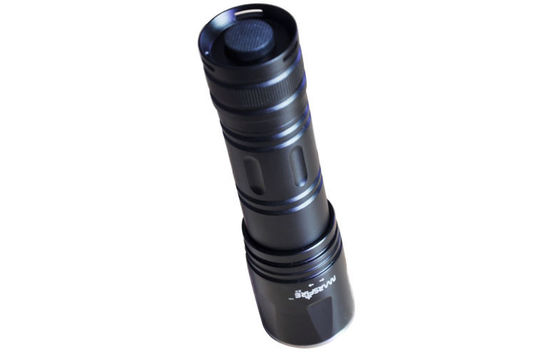le bourdonnement 700lm de forte intensité a mené la torche, lampe-torche de poche pour le travail extérieur