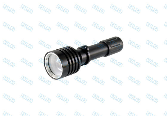 Torche en aluminium de plongée de Zoomable W16U LED 680 lumens avec la lentille asphérique