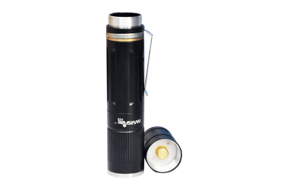 la torche menée rechargeable de Cree de 800lm 3.7v, noir de super pouvoir a mené la lampe-torche pour camper