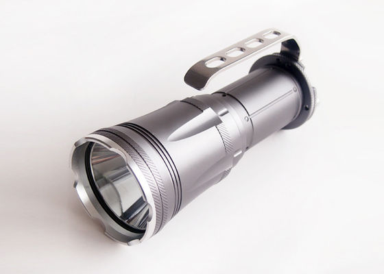 CREE 1300 de puissance élevée de LM X M - L lumière de torche de T6 LED USB avec USB